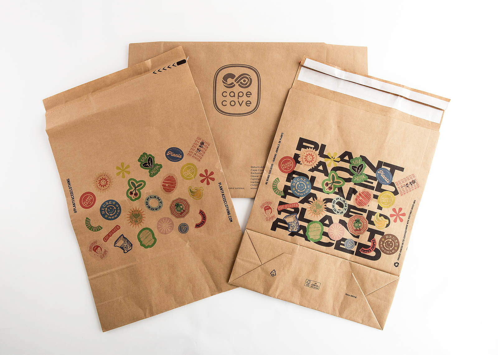 Paper mailer with designs
